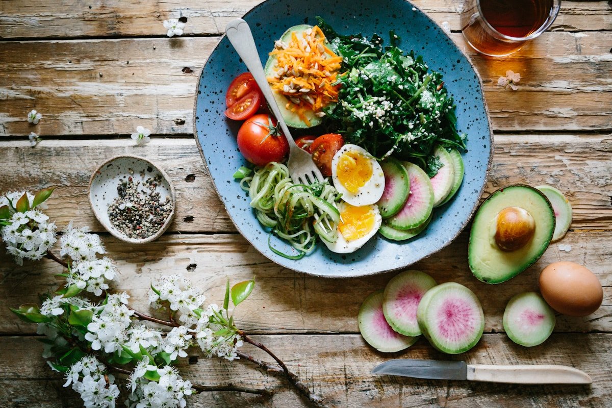 Nutrición para deportistas: Guía completa 2026